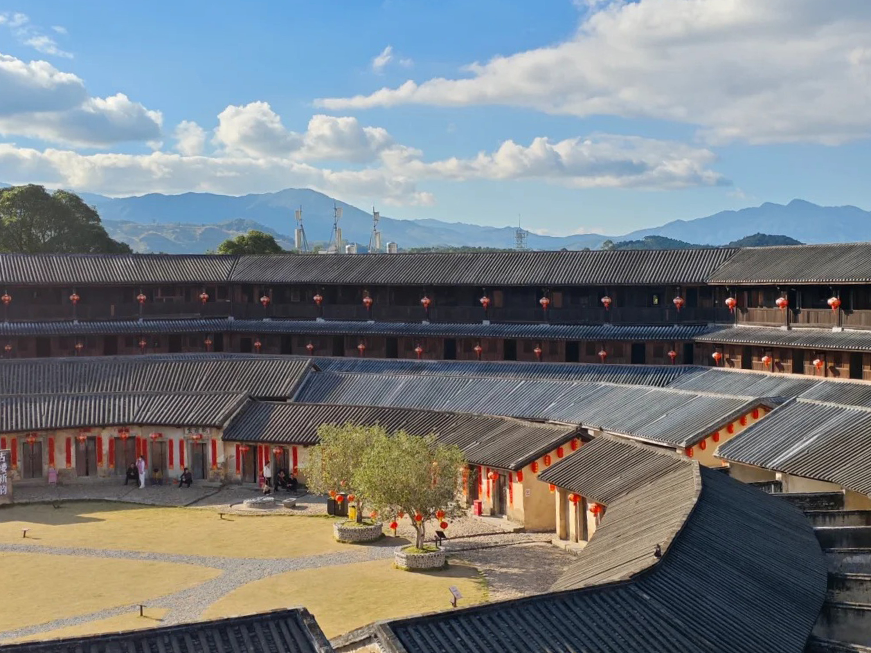 Private one-day tour of Daoyun Building in Raoping, Chaozhou