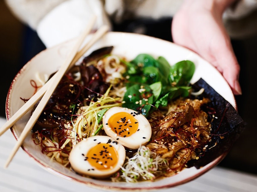 Shinjuku Half-Day Private & Customizable Tour