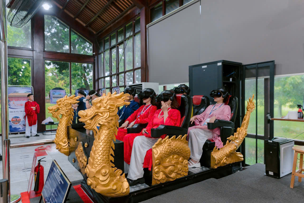 VR旅行飛行體驗：200年前的順化皇城