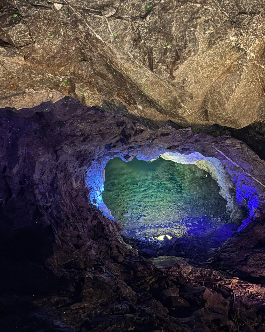Suwon Hwaseong Fortress & Gwangmyeong Cave Full-Day UNESCO Tour from Seoul