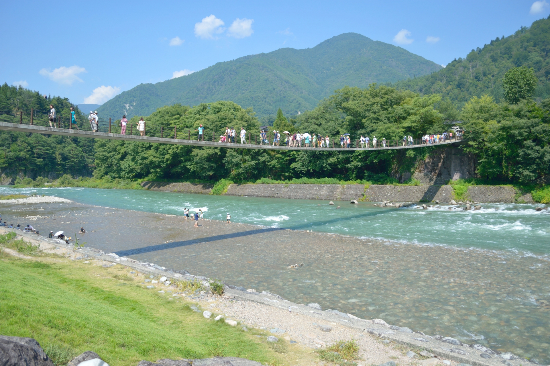 Takayama & Shirakawa-go Day Tour with Hida Beef Lunch