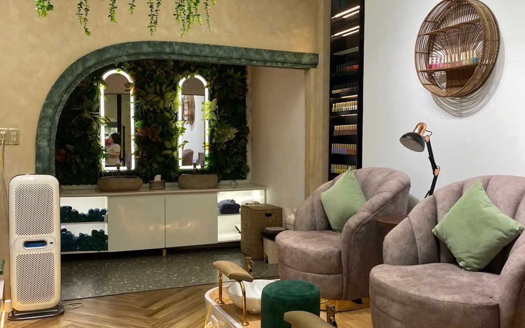 The Moc Spa: A Nature-Inspired Escape in Thao Dien