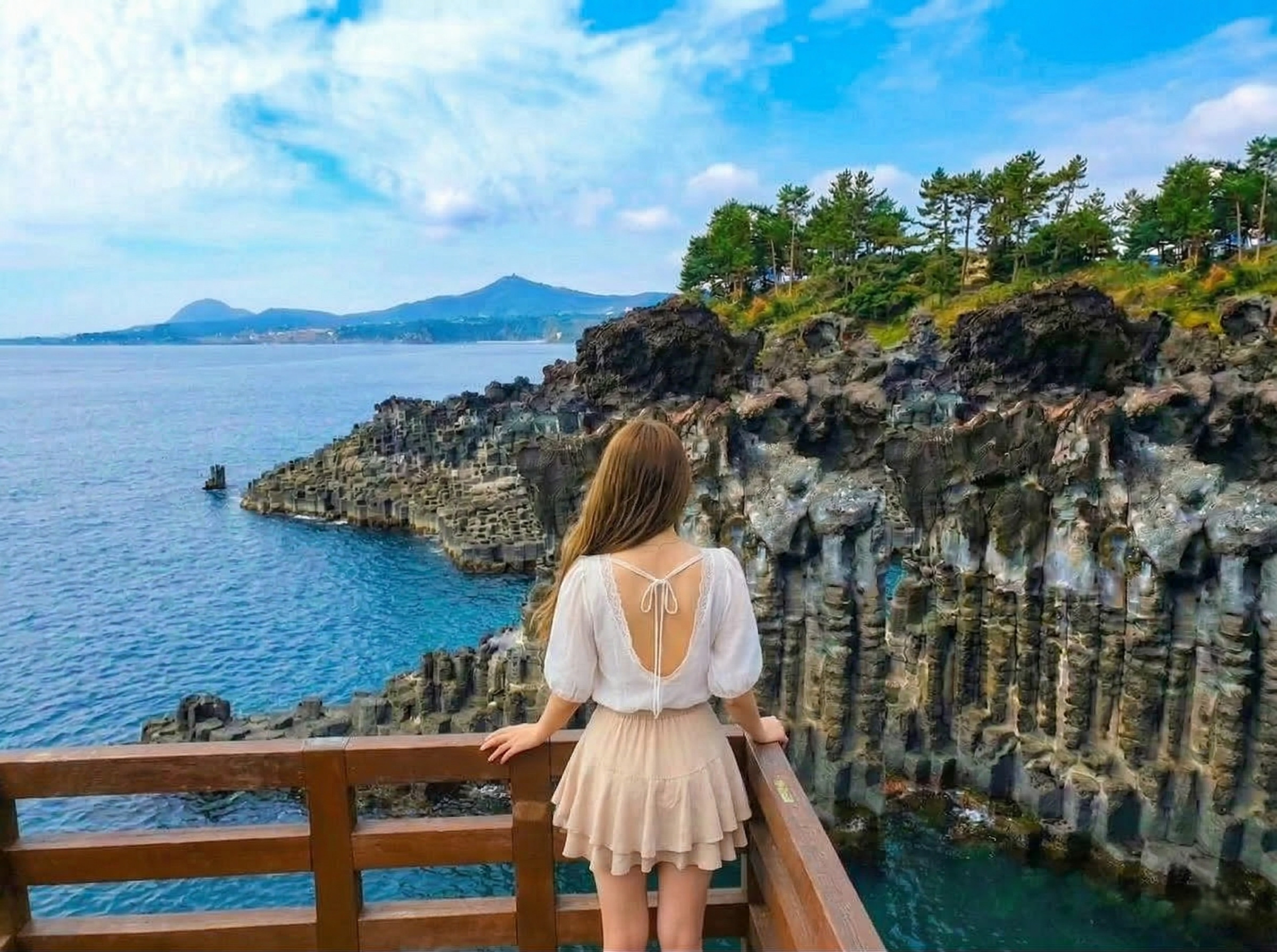 Jeju Essential Southwest Tour (1PM Late Departure)