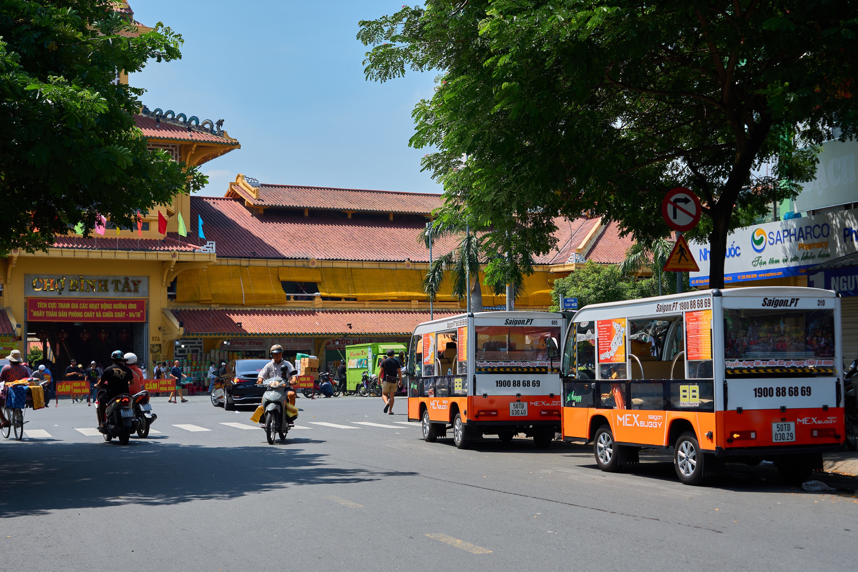 乘坐沙灘車體驗胡志明市文化與美食