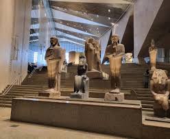 hurghada-to-cairo-day-tour-pyramids-grand-egyptian-museum-lunch