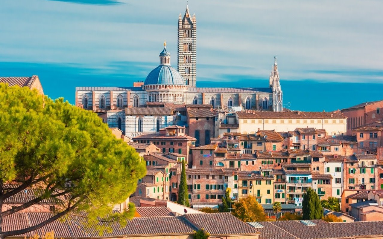 Siena & San Gimignano Private Day Tour From Florence