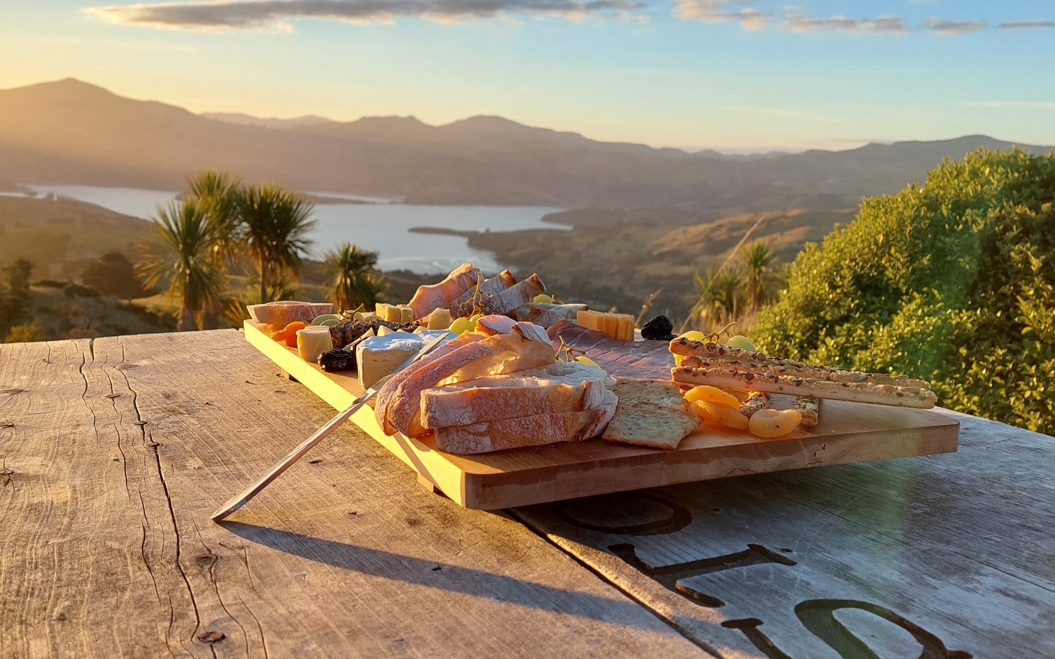 Sungazing to Stargazing with Grazing Platter Experience