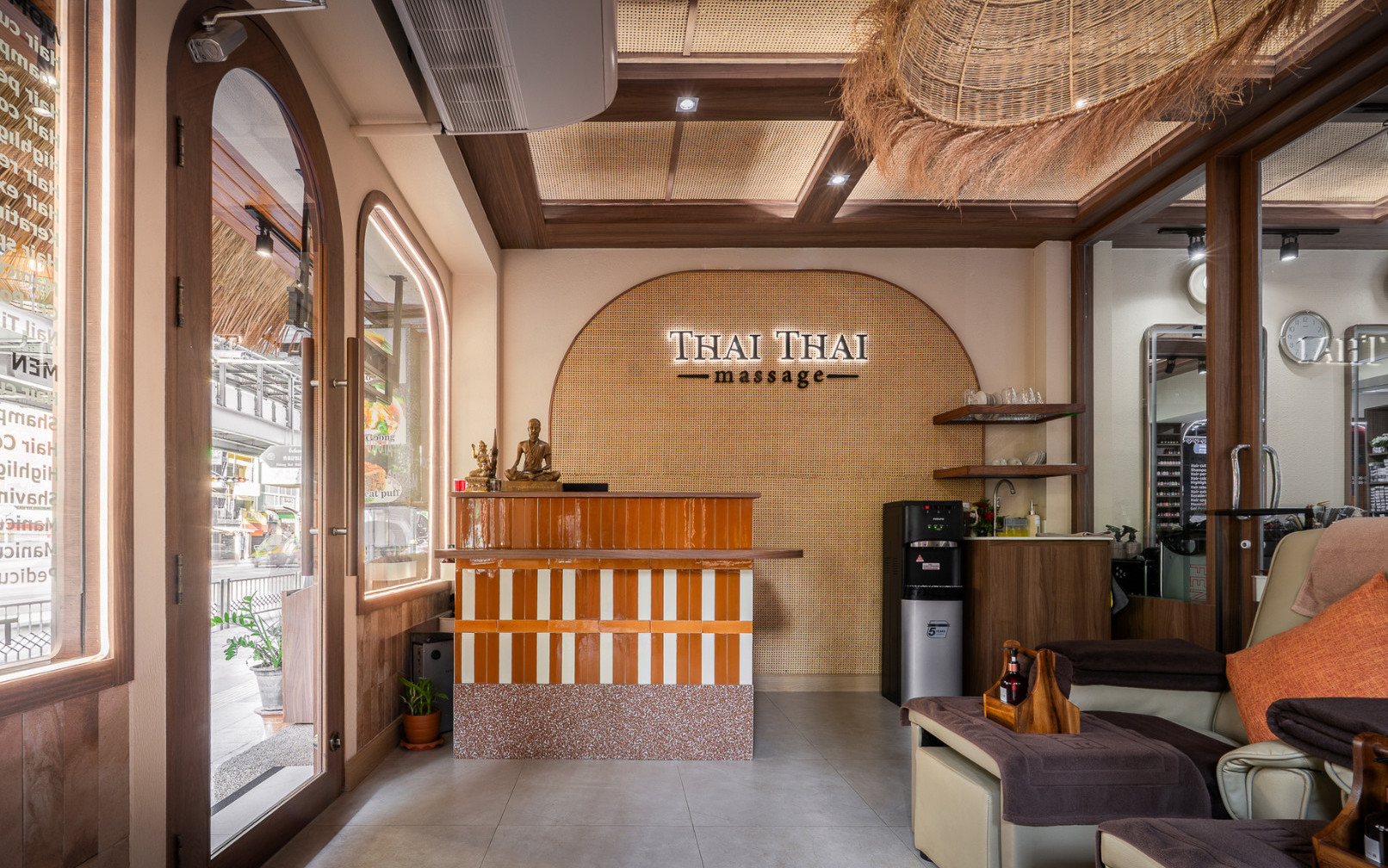 ThaiThai Massage at BTS Nana Station (Sukhumvit 11/1) in Bangkok