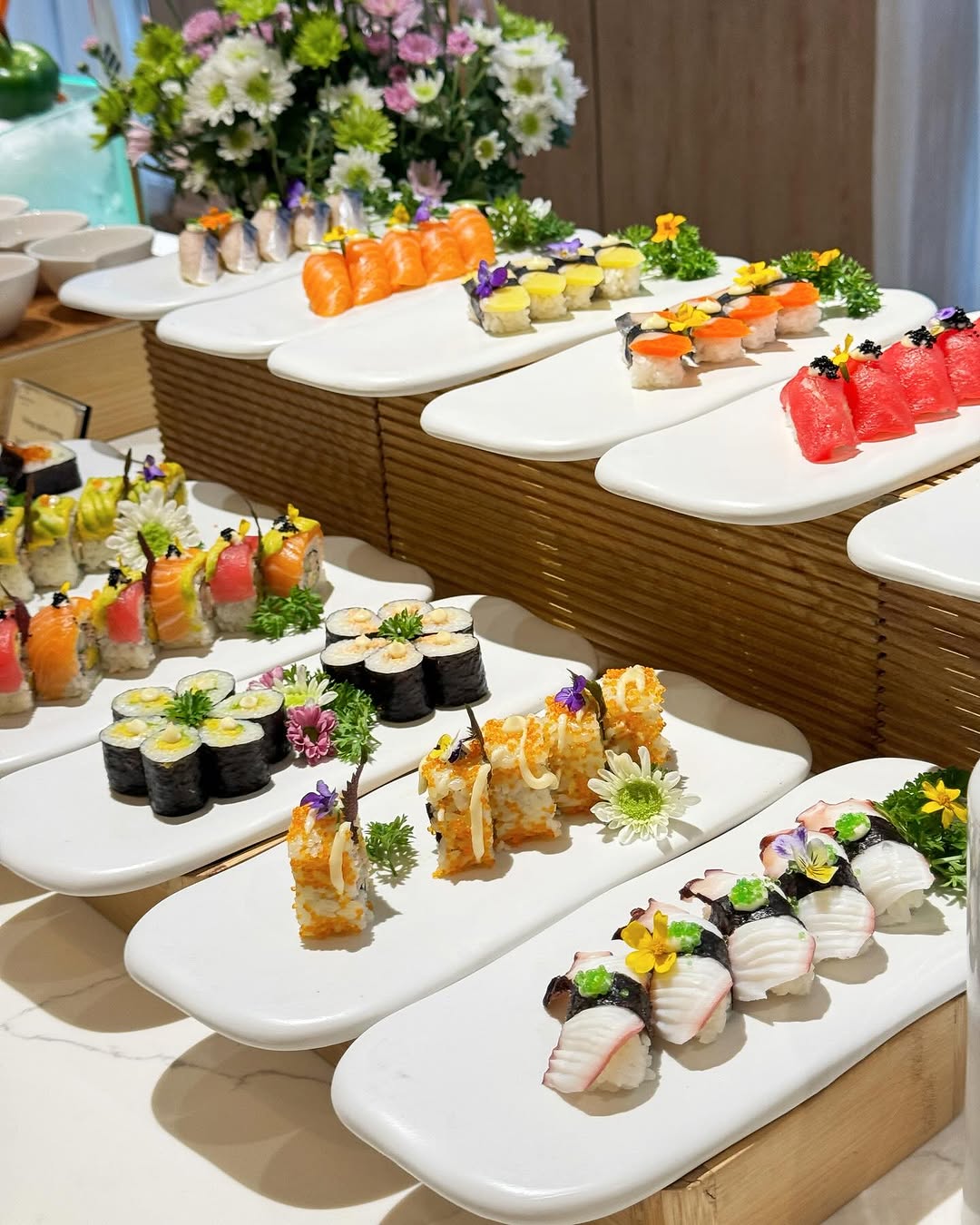 Sheraton Hanoi 飯店 (Oven D'or 餐廳) 國際自助餐
