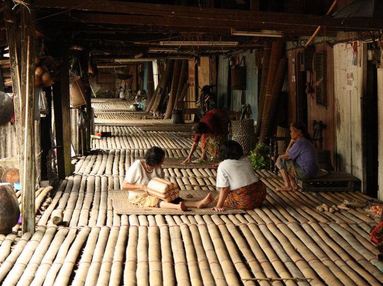 Half Day Annah Rais Bidayuh Longhouse Tour in Sarawak