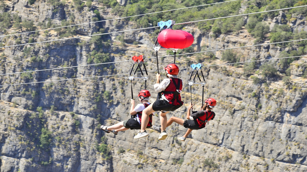 Alanya : ( 3 in 1 ) Combo Rafting : Quad | Jeep | Zipline