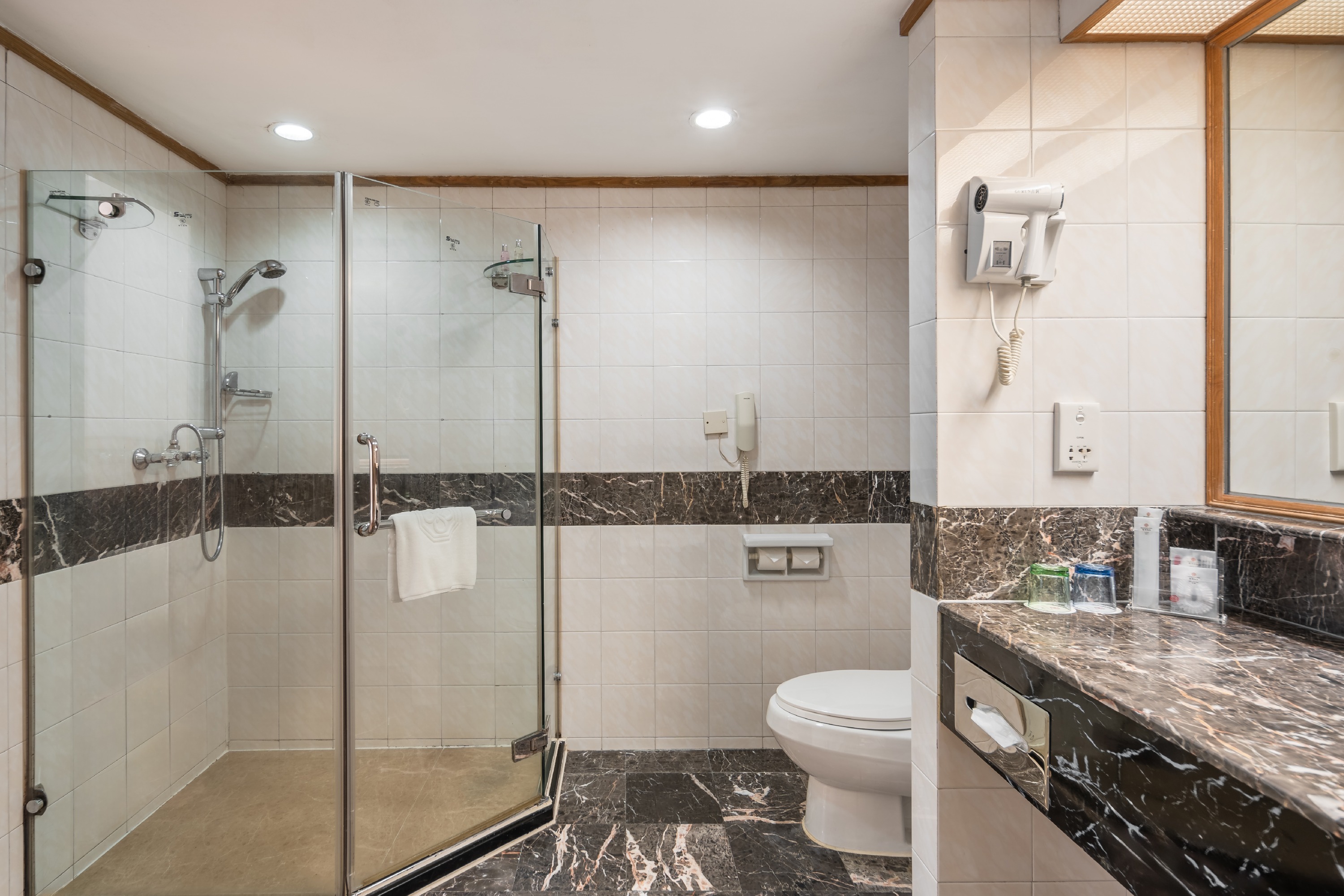 Superior Suite King Room