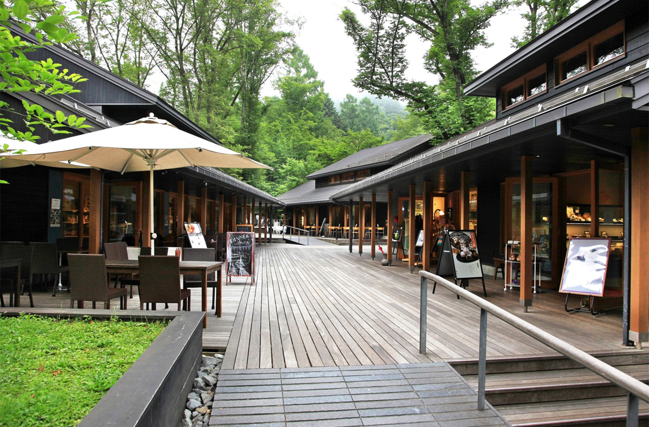 小眾度假聖地：輕井澤一日遊 ｜輕井澤奧特萊斯或星野度假區之雲場池*星野溫泉 + 川越小江戶+冰川神社 |東京出發