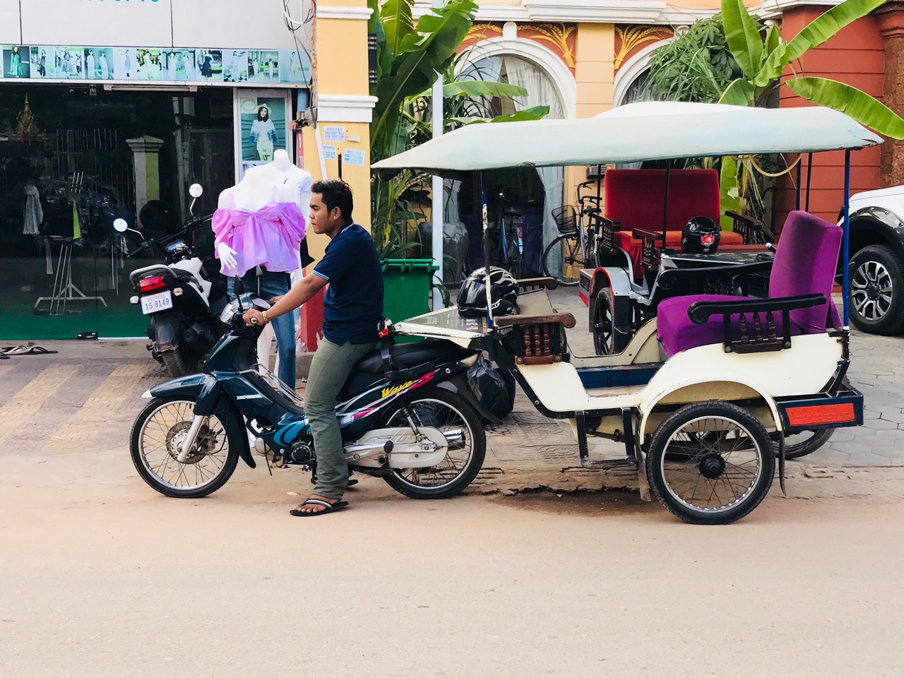 科榮寺（Phnom Krom）Tuk-Tuk嘟嘟車半日遊