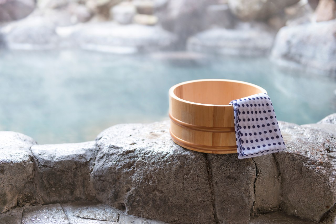 Tokyo: Japanese Spa & Sento Experience with Local