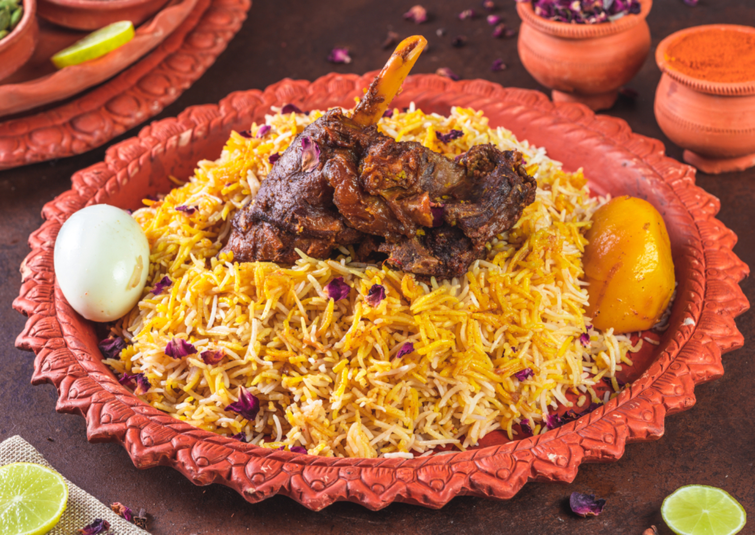 Lucknow Food Walk: Half-Day Royal Nawabi Culinary Tour