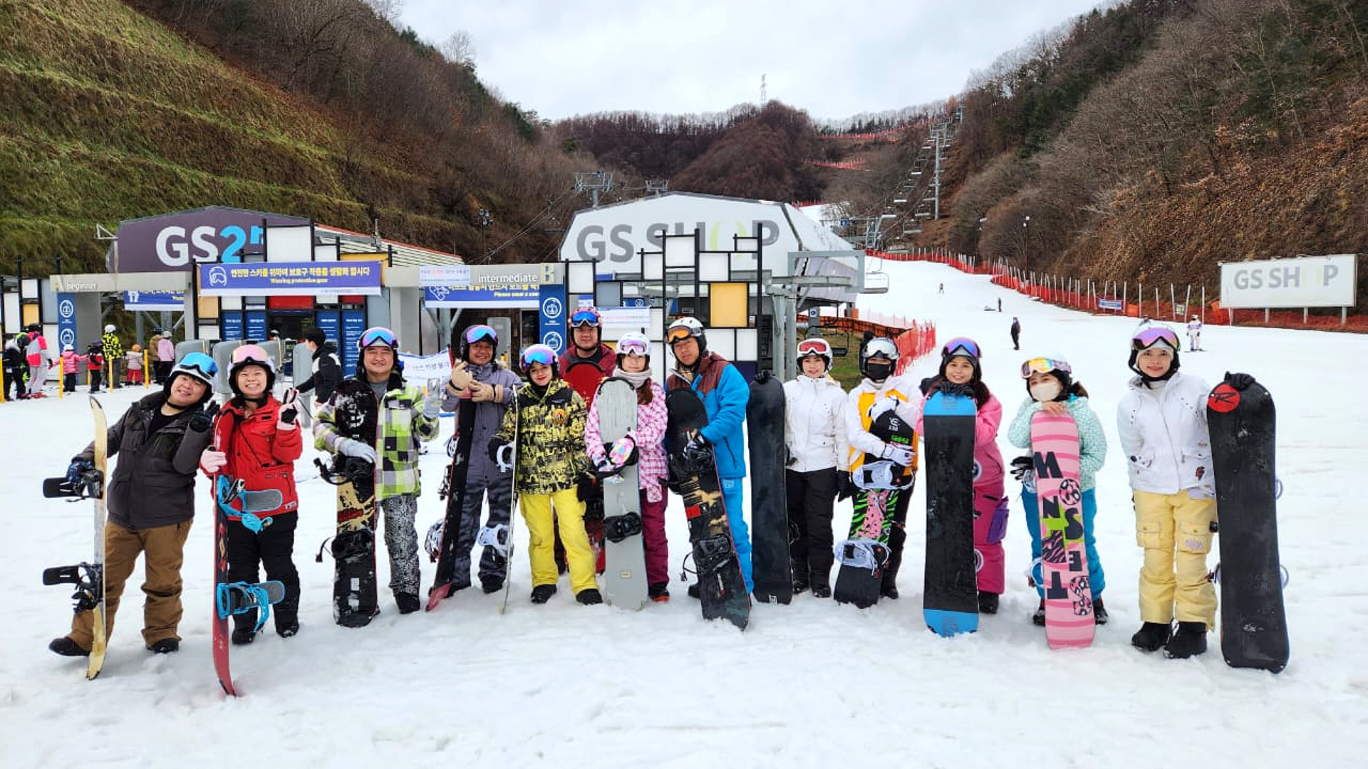 伊利希安江村單板 & 雙板滑雪 & 雪山一日遊（首爾出發）