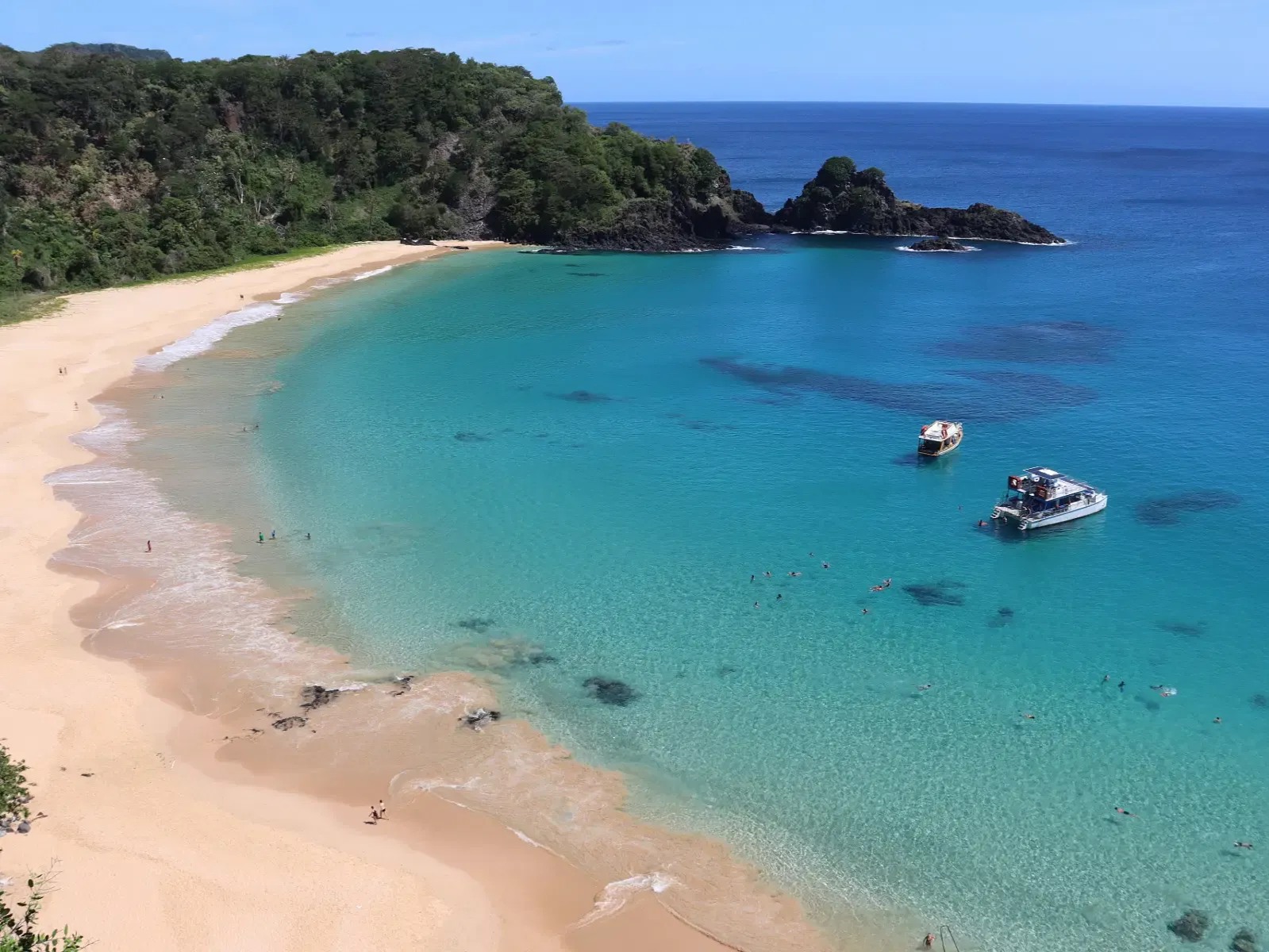 Relax from start to finish with hotel pick-up, gear provided, and a friendly bilingual guide