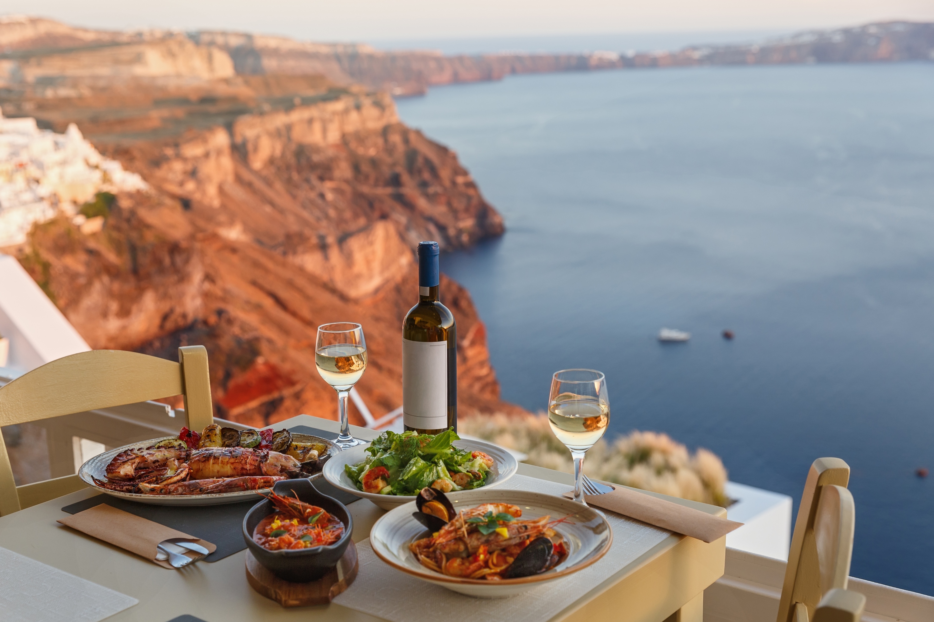 Santorini Walk, Drink, Eat Sunset Adventure Tour
