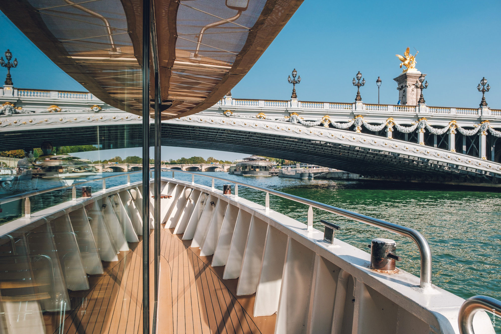 seine river cruise in paris