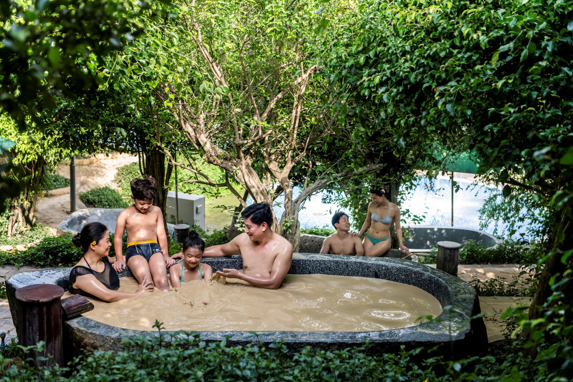 Hon Tam Island Mud Bath Experience in Nha Trang
