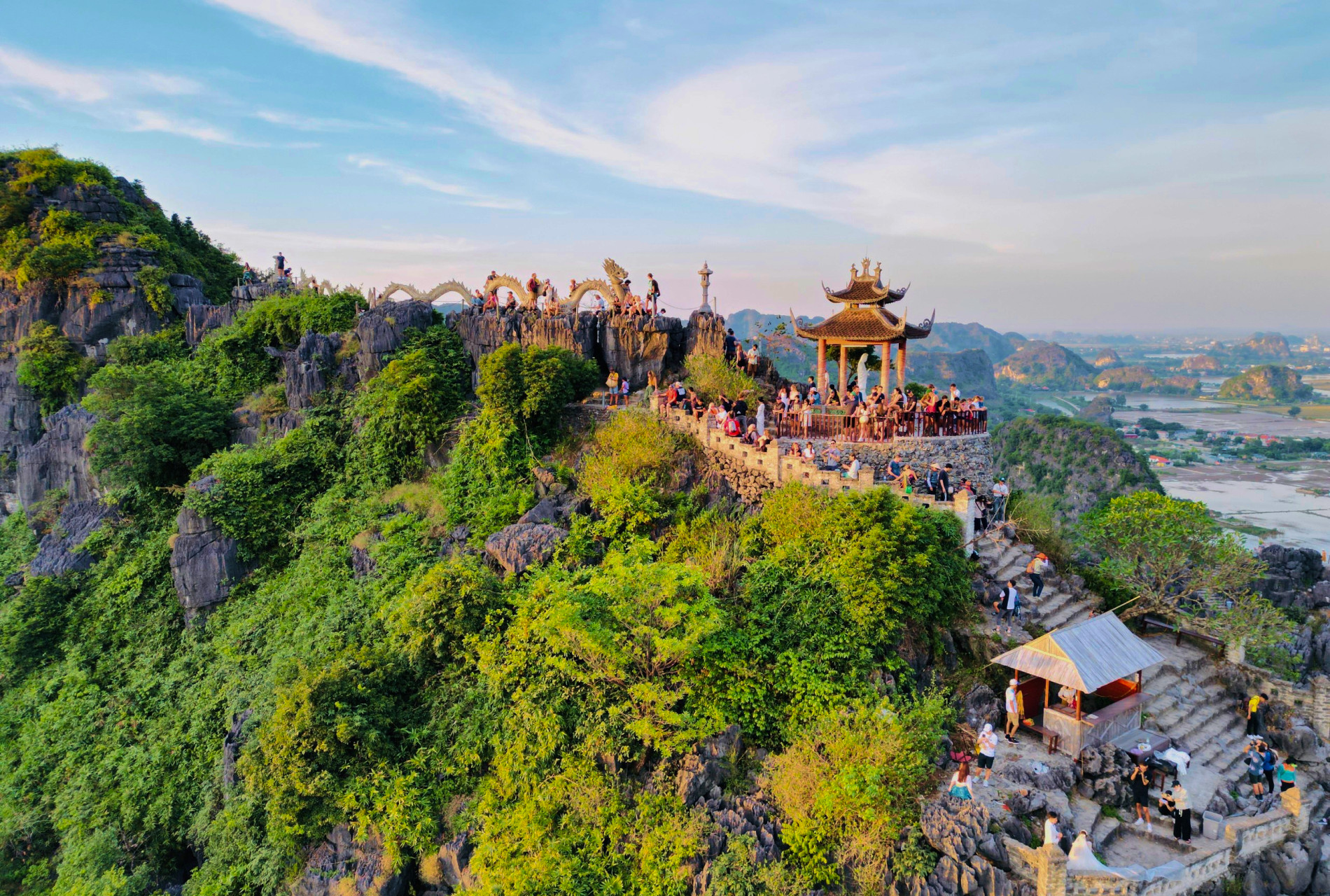 2天1夜 寧平 & 華閭 & 三谷 & Trang An自然景區探索之旅（河內出發）