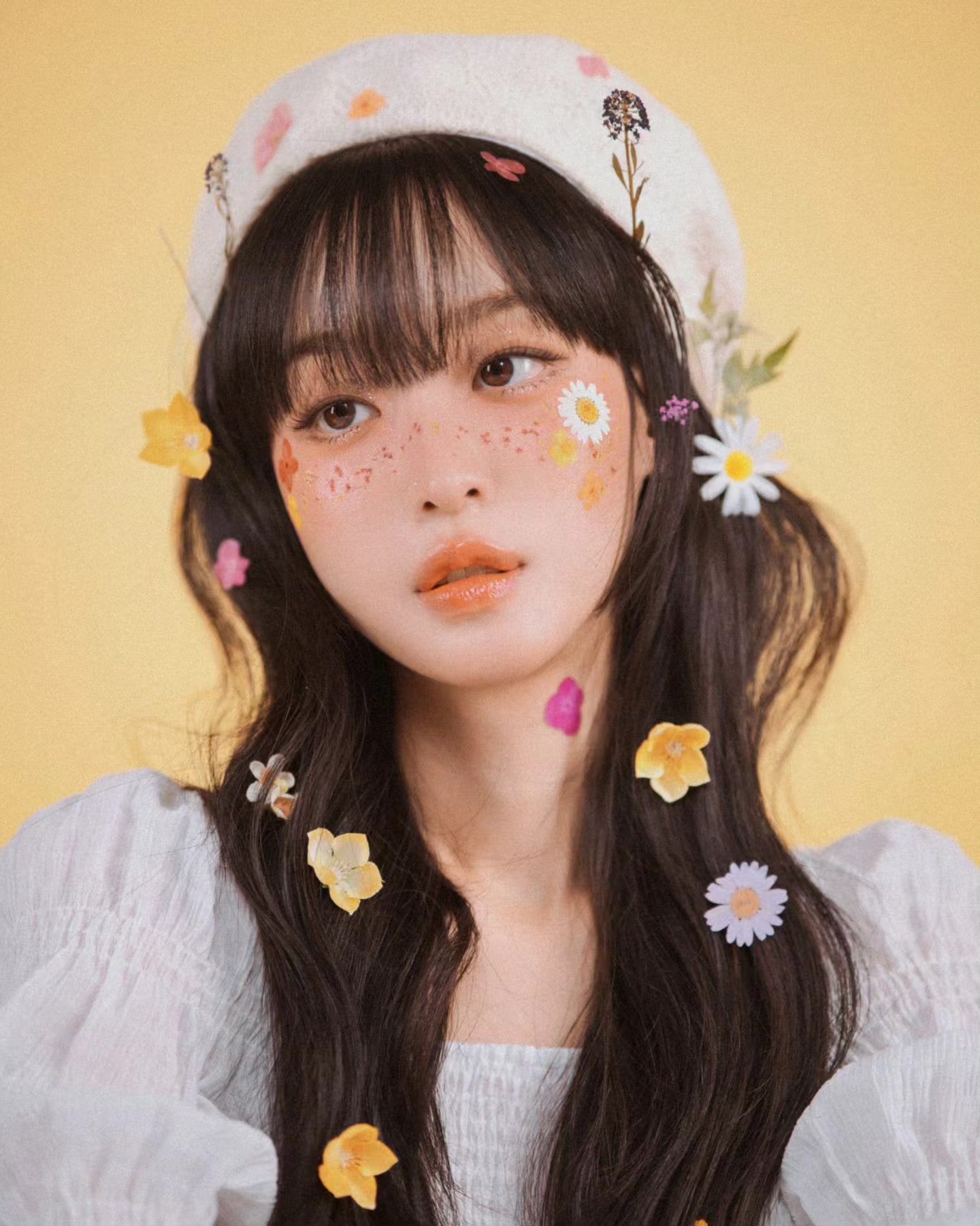 首爾書華攝影棚：體驗獨特的個人形象照拍攝服務 (Seohwafilm Studio: Unique Profile Picture Experience in Seoul)