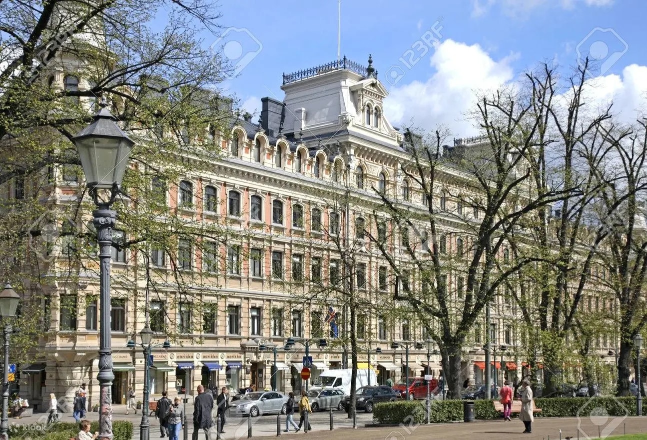 Ultimate Helsinki & Porvoo Tour– Private Car & Local Stories