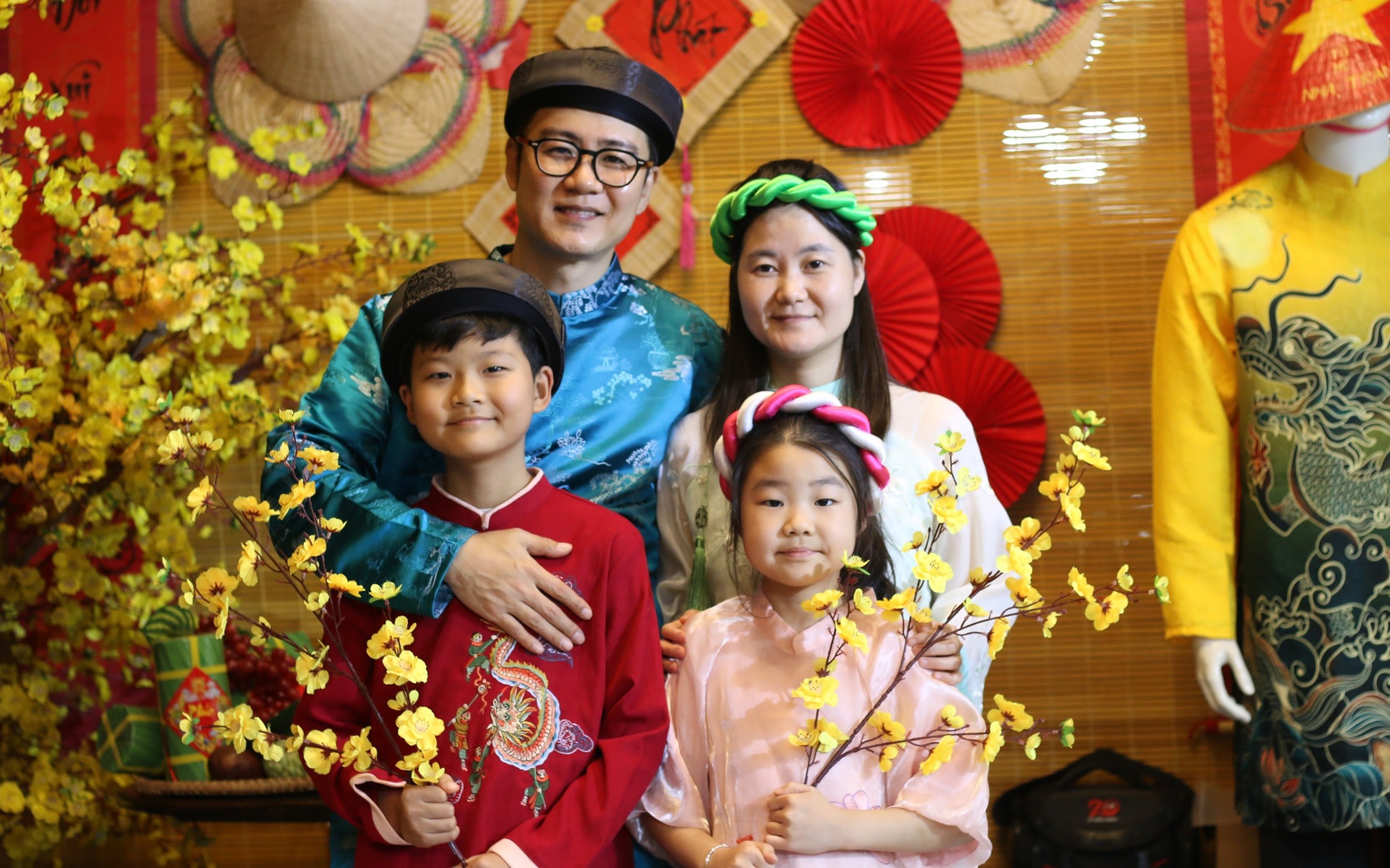 Vietnamese Ao Dai Photo Experience in Nha Trang