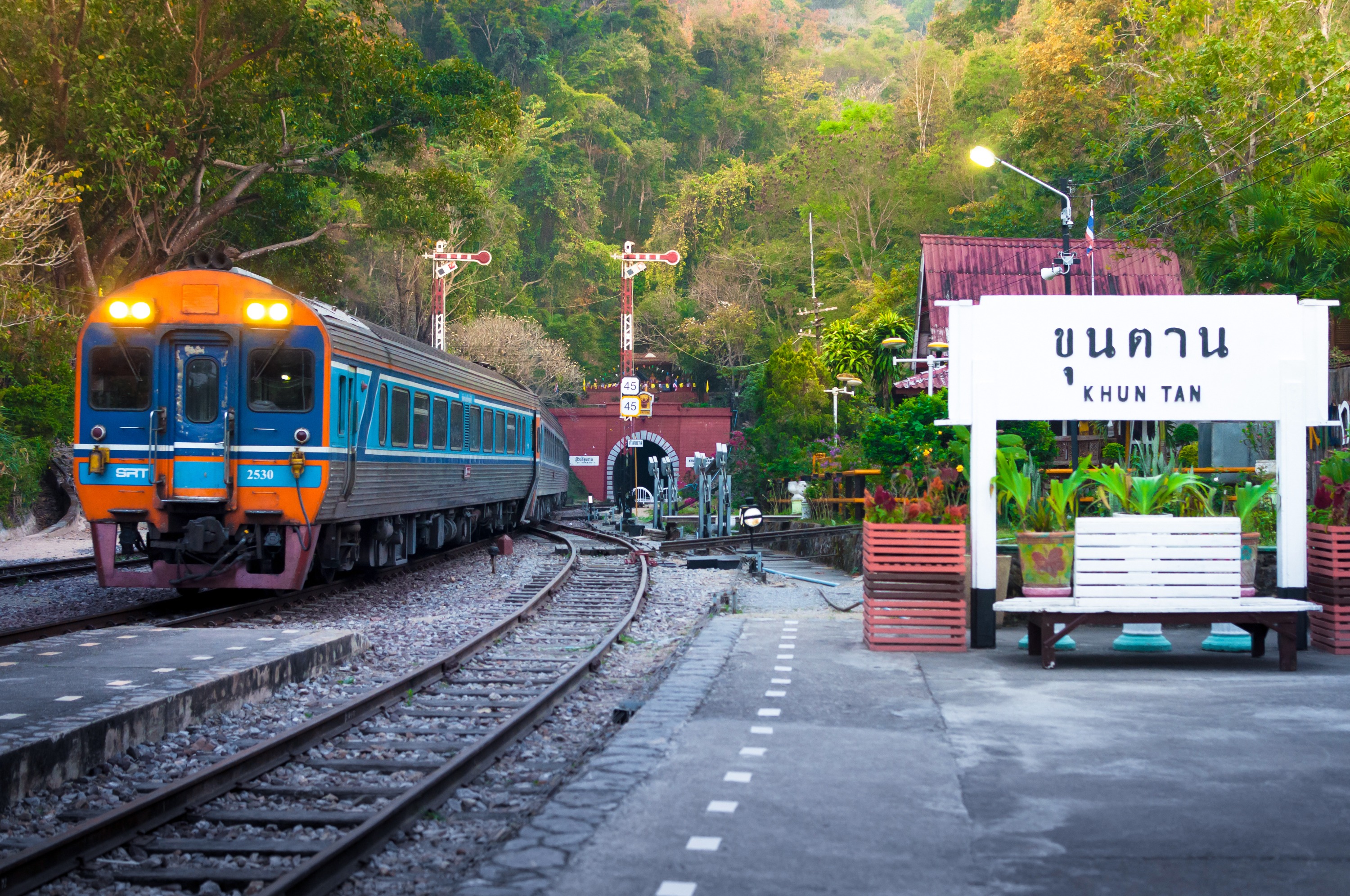 Thailand train to multi-city by State Thai railway