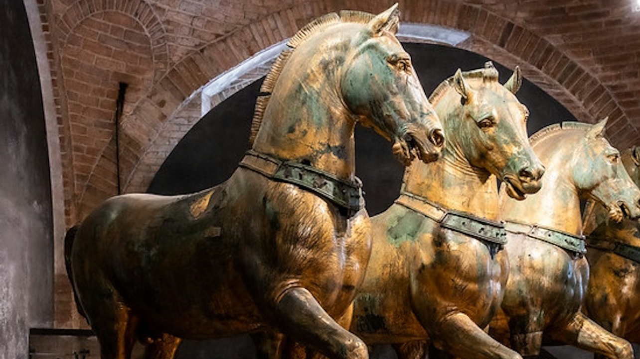 聖馬可大教堂（St. Mark's Basilica）含露台和金色祭壇屏風門票