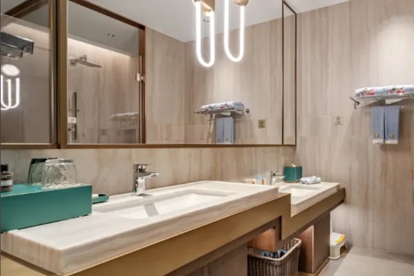 Hotel guest room bathing area environment display map