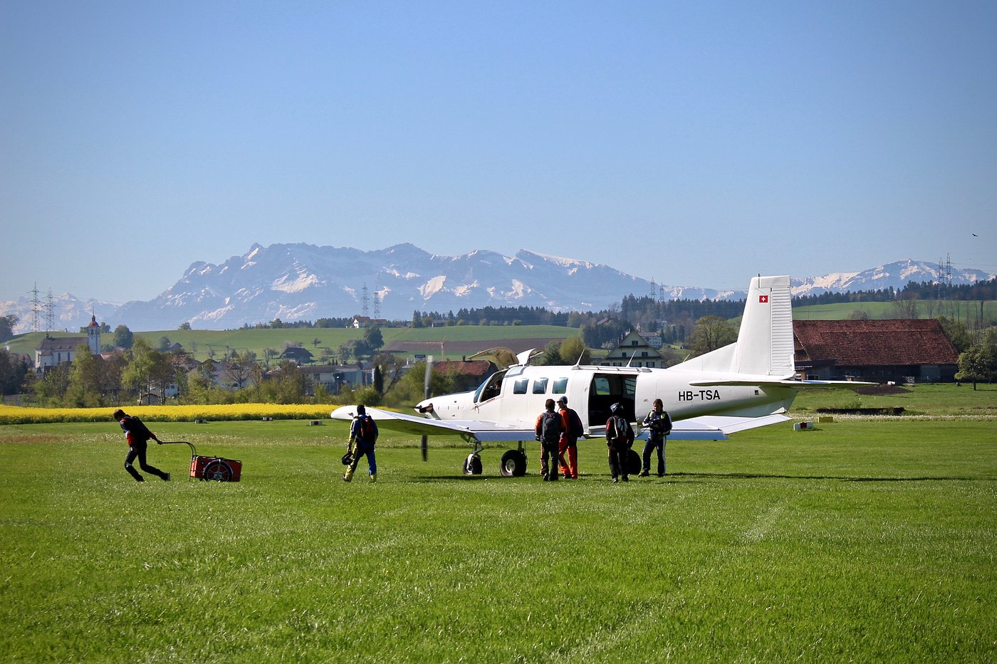 Skydive Luzern - Skydiving Experience