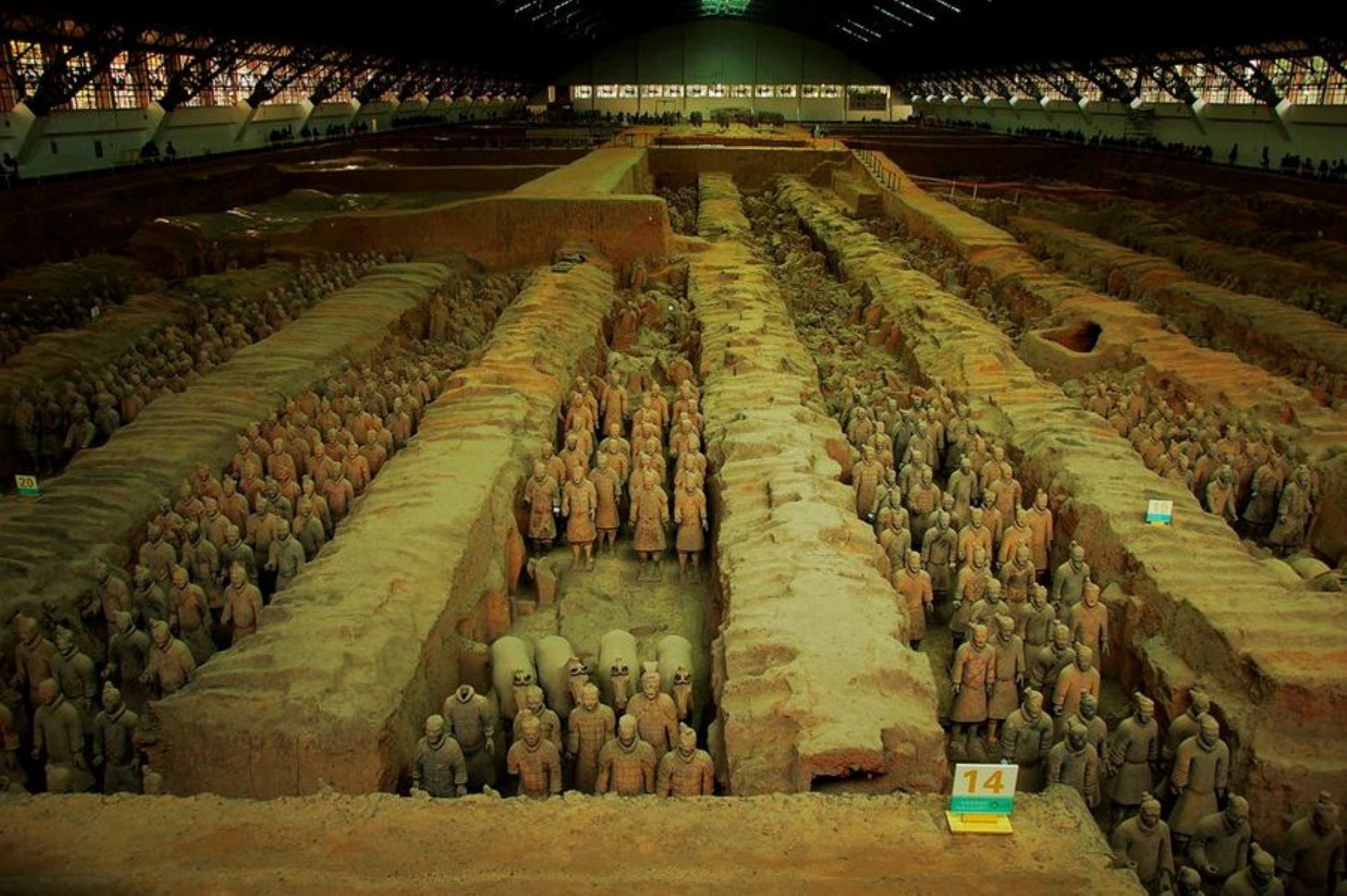 陝西西安高端4日漫遊（華清池+兵馬俑+大唐不夜城+黃帝陵·軒轅廟+壺口瀑布美景+大雁塔北廣場噴泉秀+大慈恩寺+西安城牆+地道美食體驗）