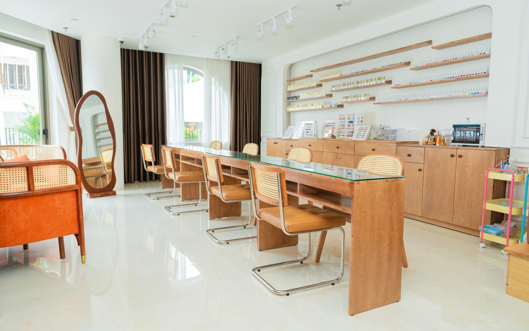 Mahami Spa & Wellness: Premium Nails, Eyelash & Waxing Services