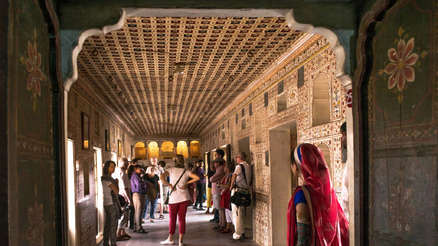 Visit Bikaner in Private Car with Local Guide Service