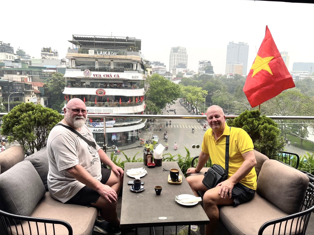 河內畫報：還劍湖周邊熱門景點（可選擇穿著奧黛）