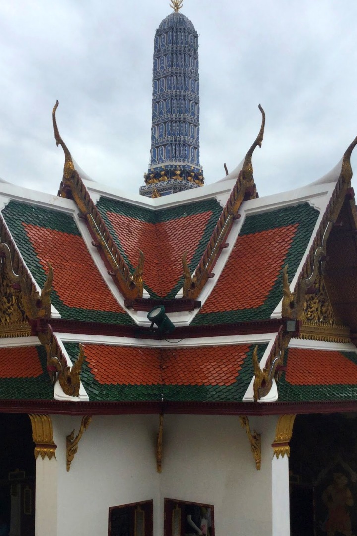曼谷臥佛寺＆玉佛寺導覽之旅（MyProGuide 提供）