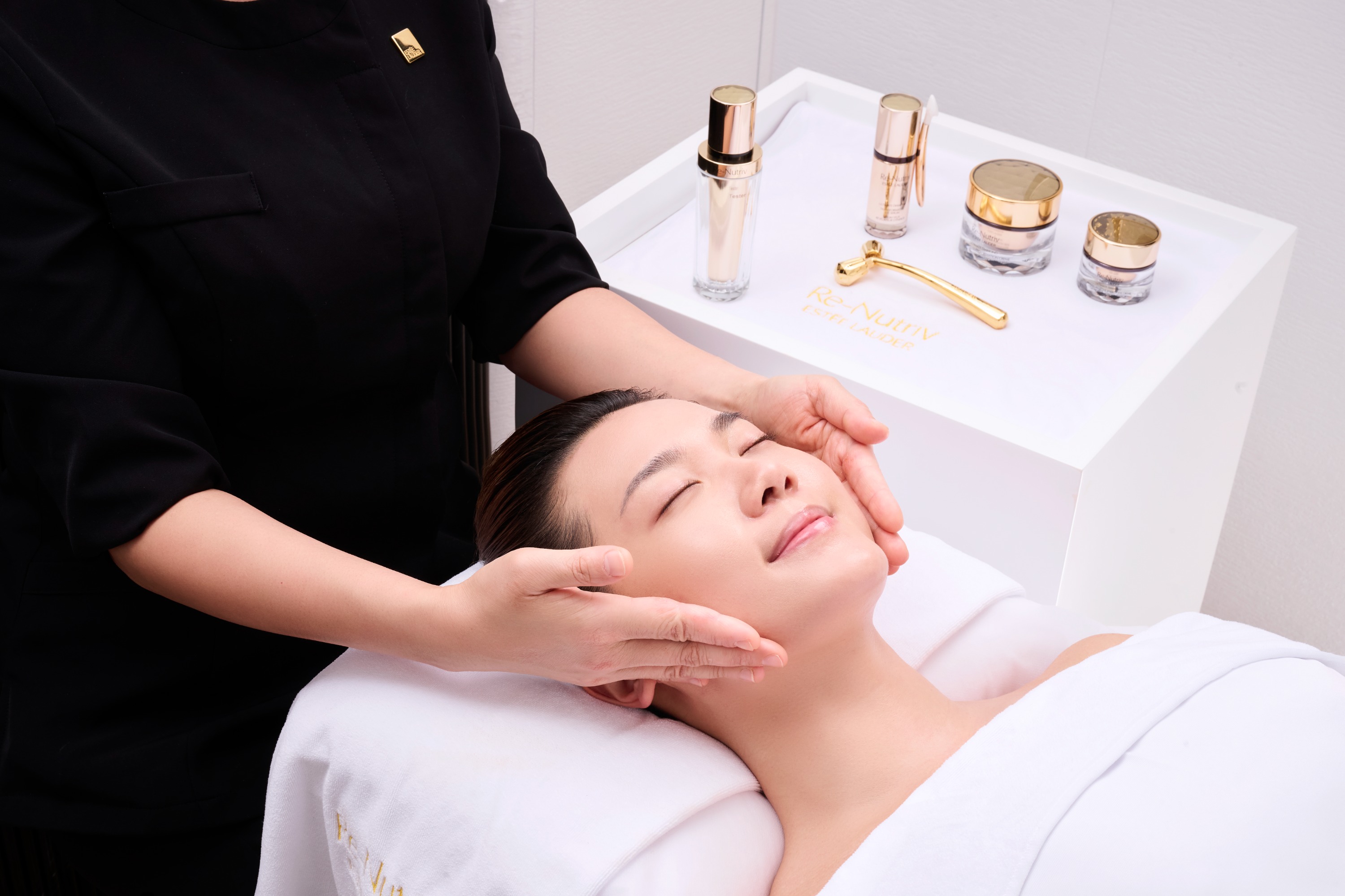 Estee Lauder - Beauty Perfection Facial Massage Experience | Tsim Sha Tsui