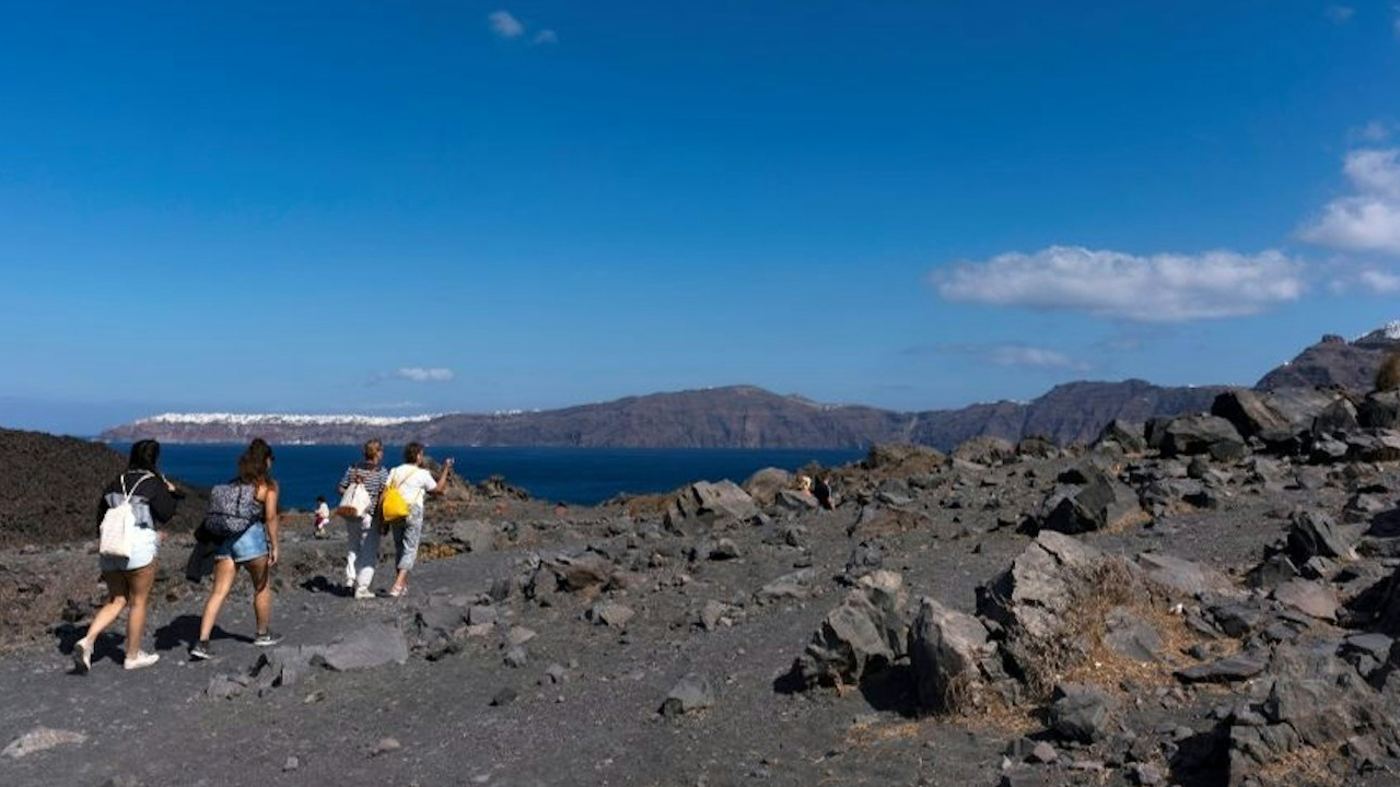 聖托里尼島日落遊船之旅