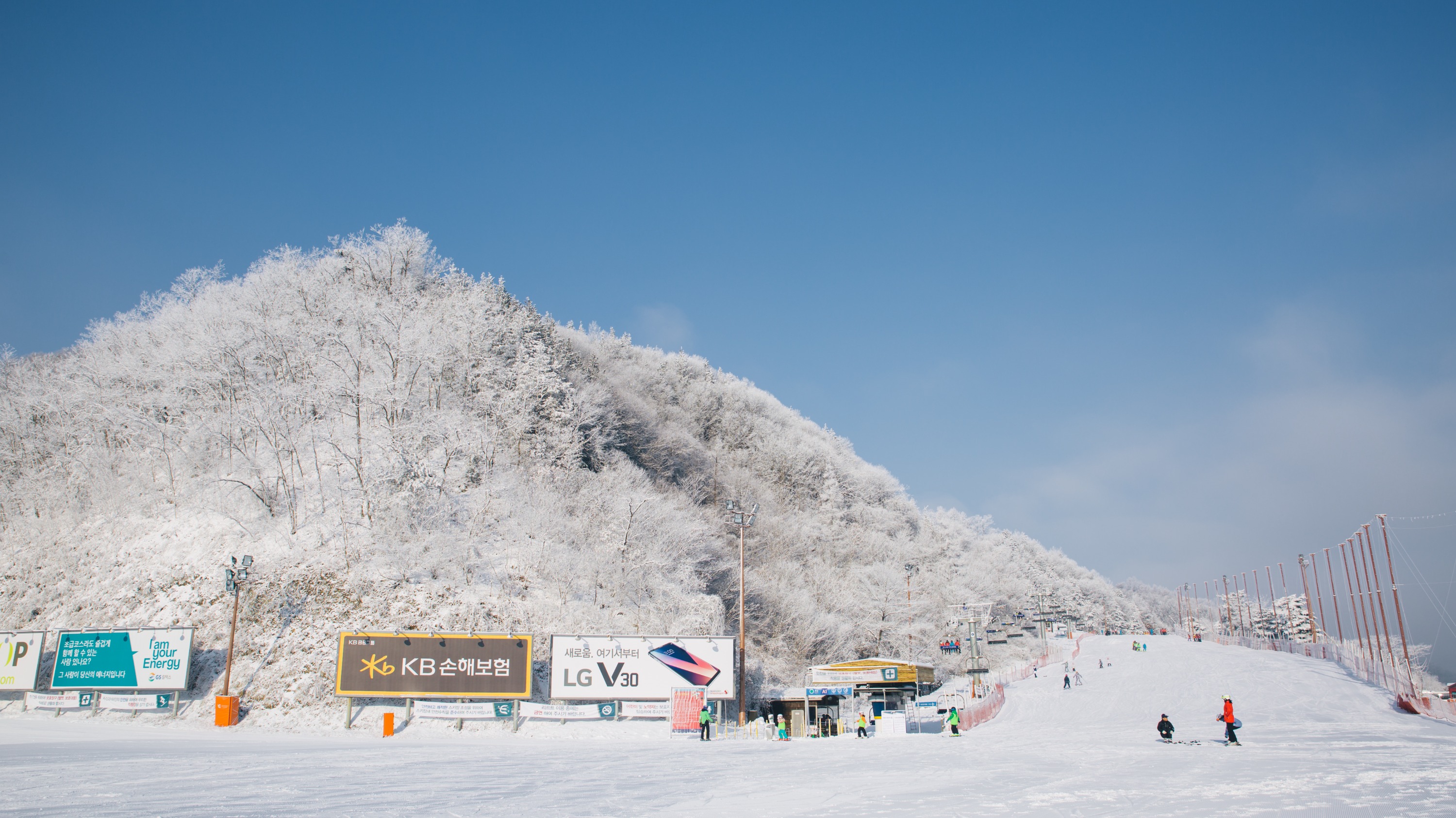 Elysian伊利希安江村滑雪場一日遊