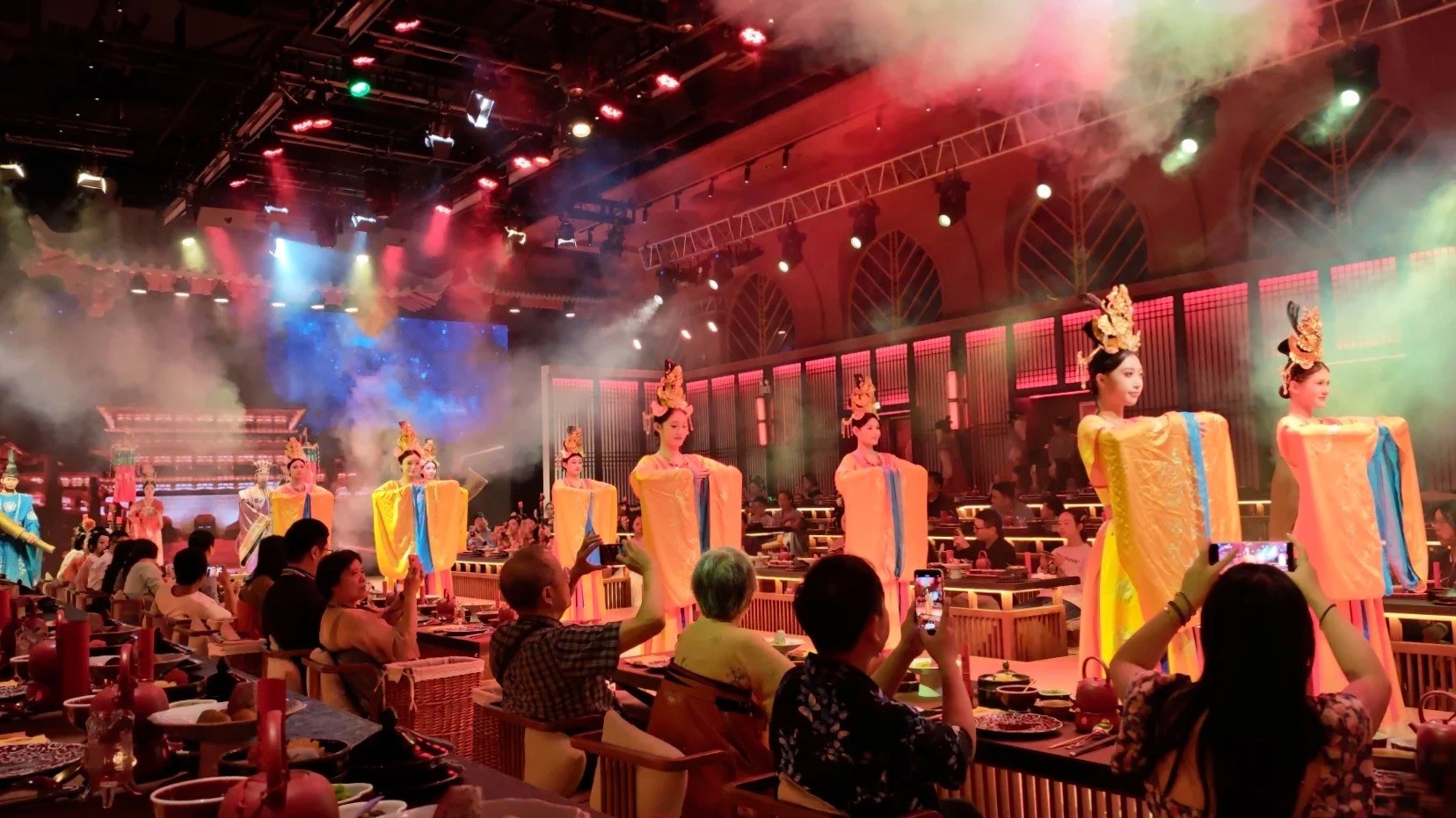 Xing Yi Fang • Tang Palace Royal Banquet - Immersive Imperial Banquet