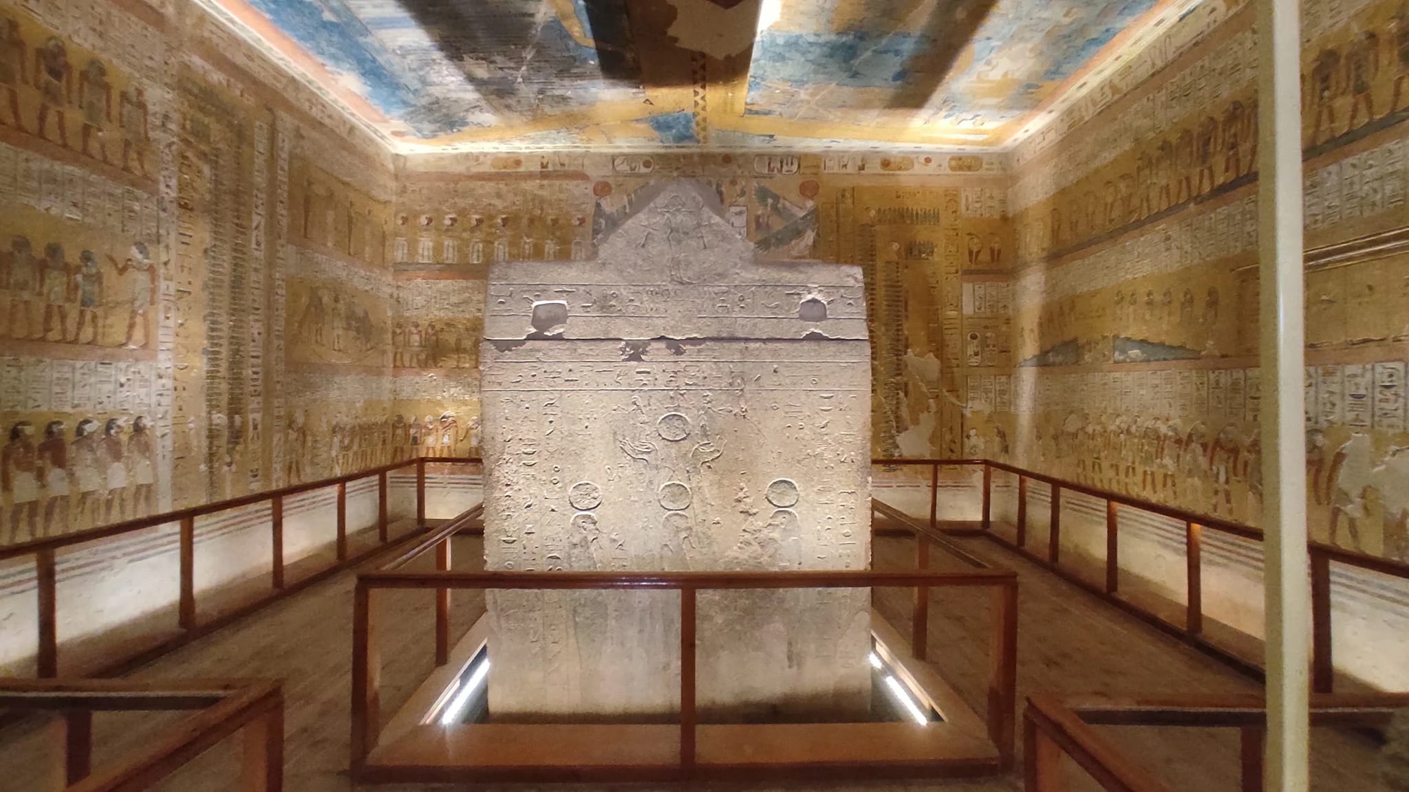 Sunrise Hot Air Balloon & West Bank Tour – Luxor’s Tombs & Temples E