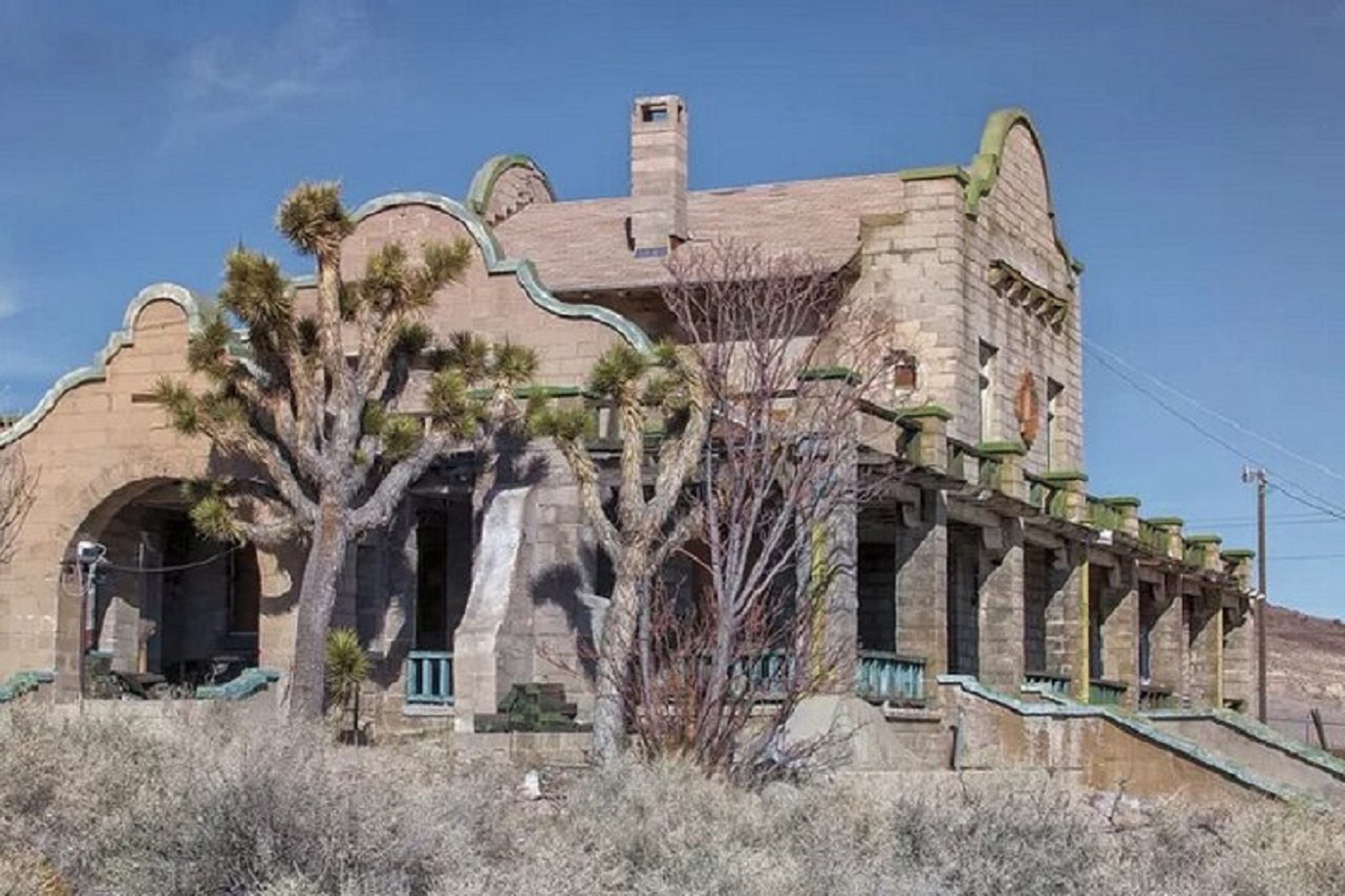 拉斯維加斯死亡谷和 Rhyolite 鬼鎮之旅 (Death Valley and Rhyolite Ghost Town Tour in Las Vegas)