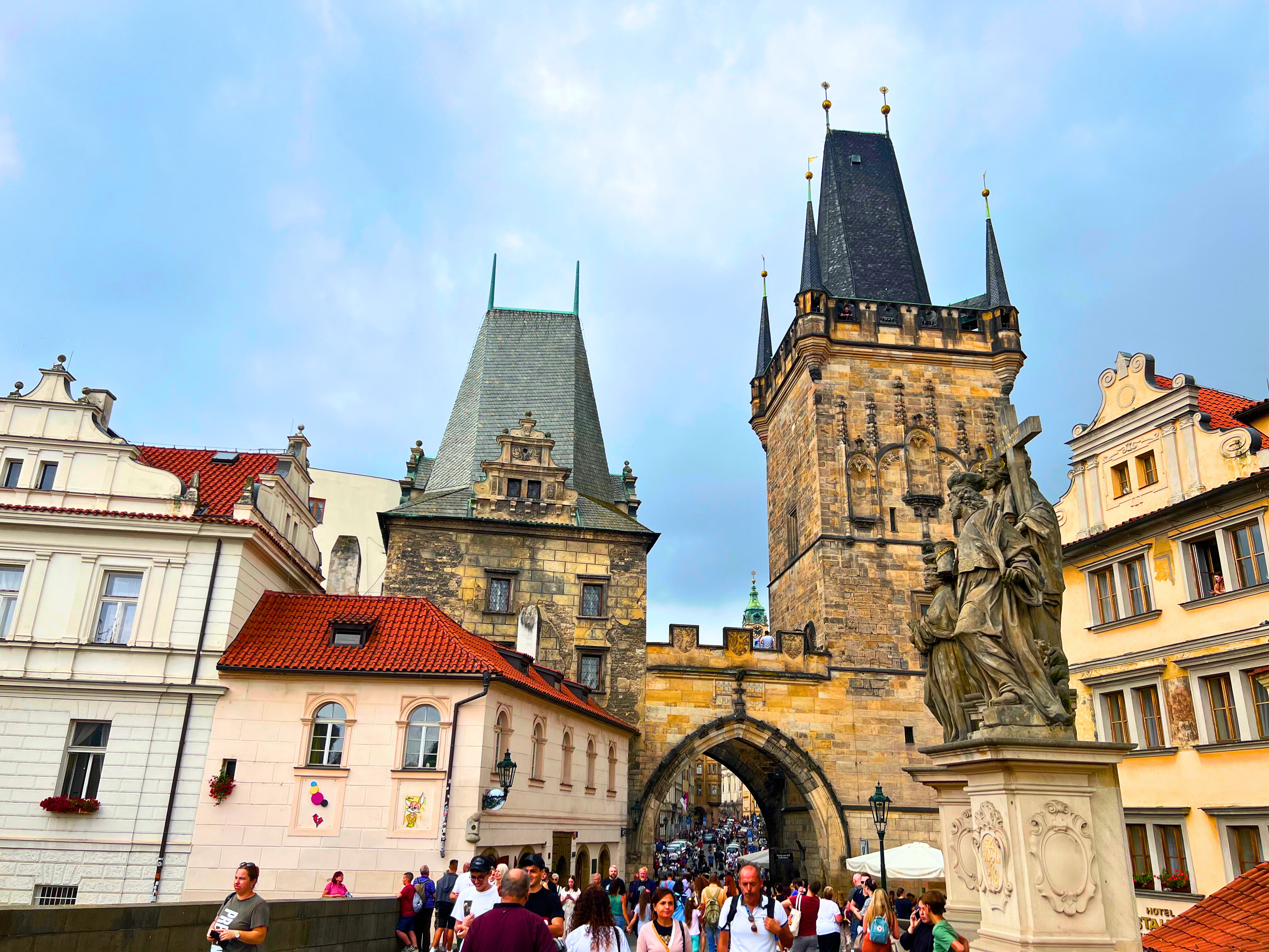 Vienna to Prague Full-Day Tour – Castles, Bridges & Old Town Magic