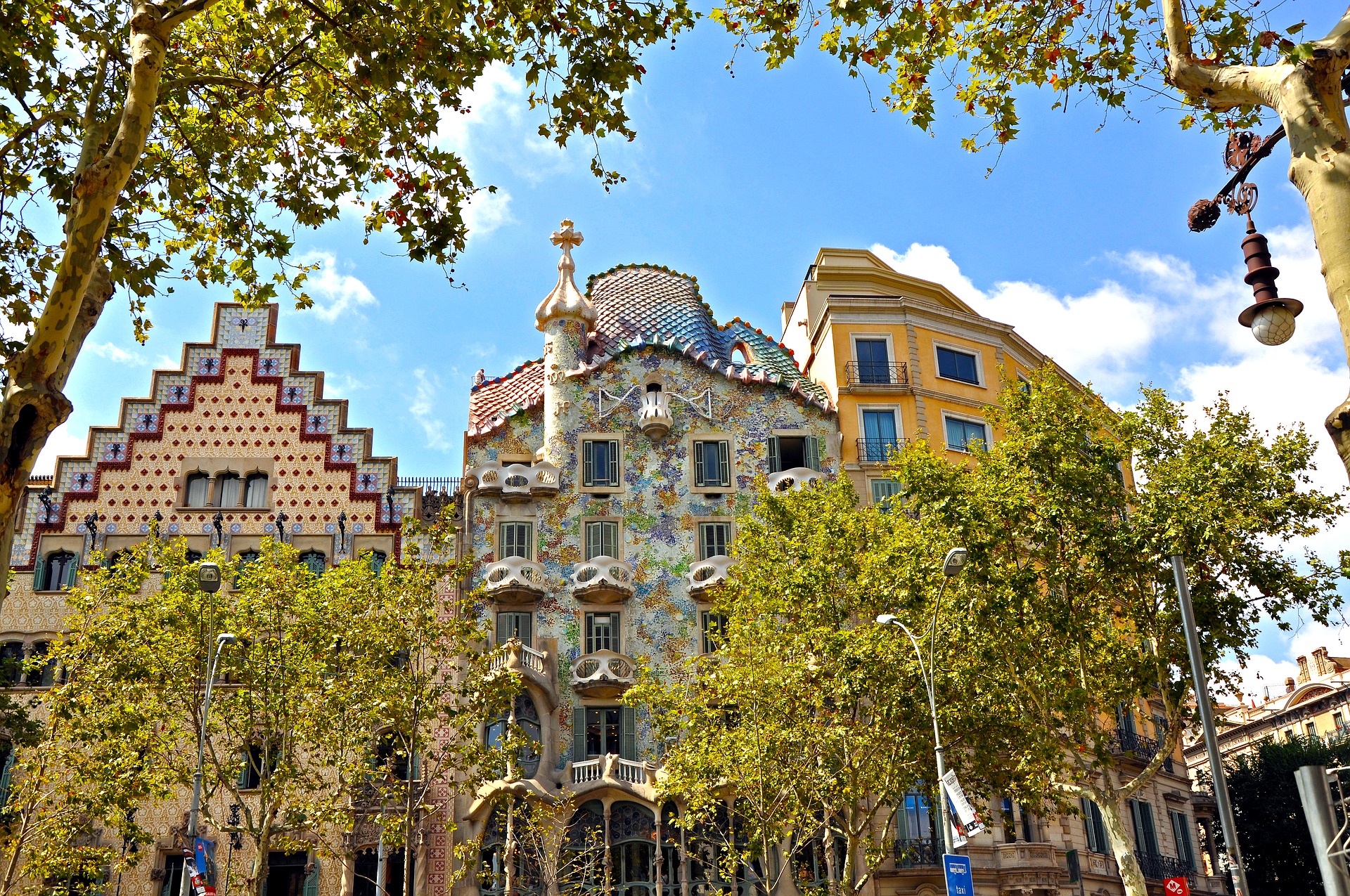 The Gaudi Houses Tour in Barcelona