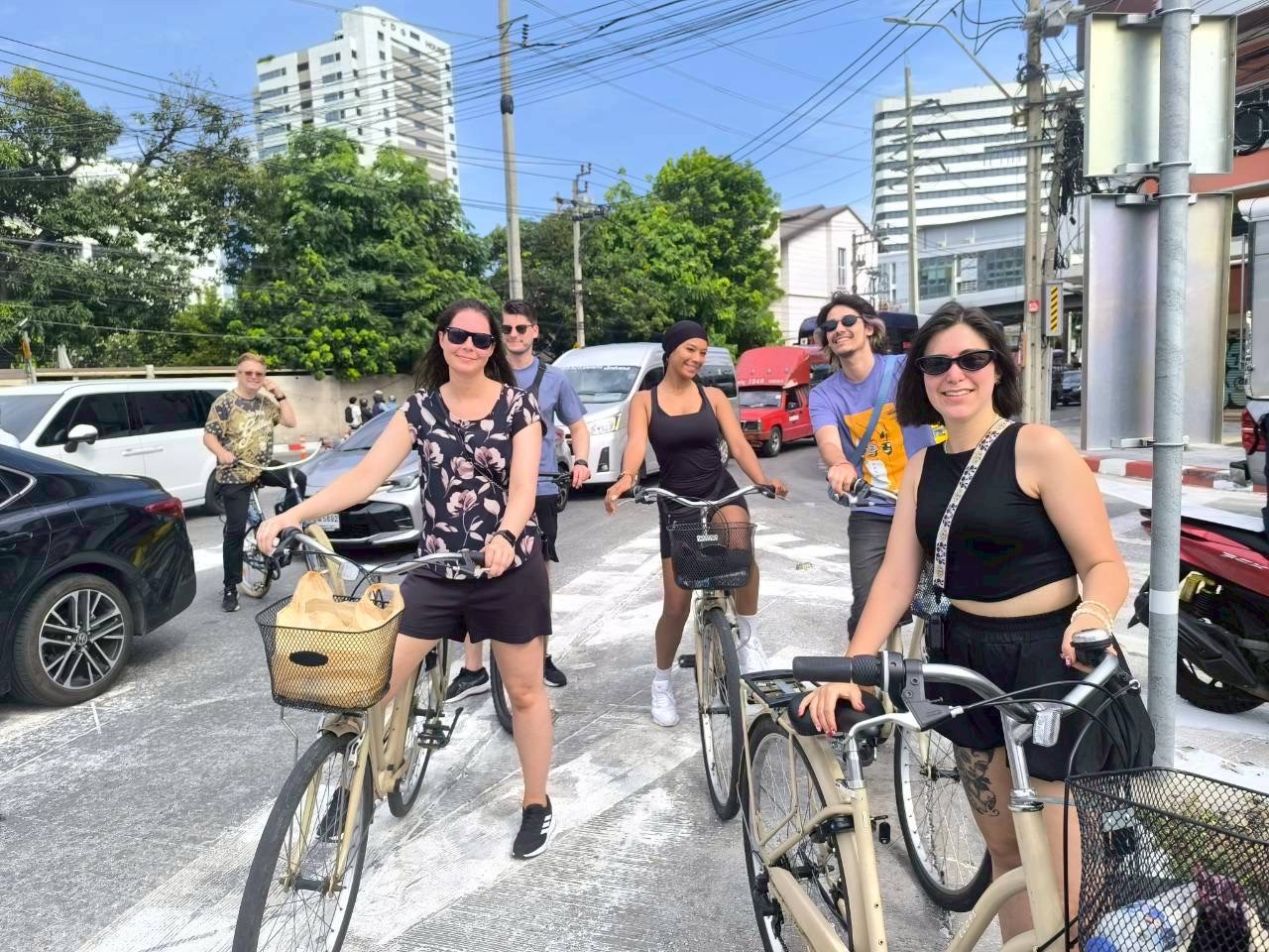 Rama 3路交通燈路口