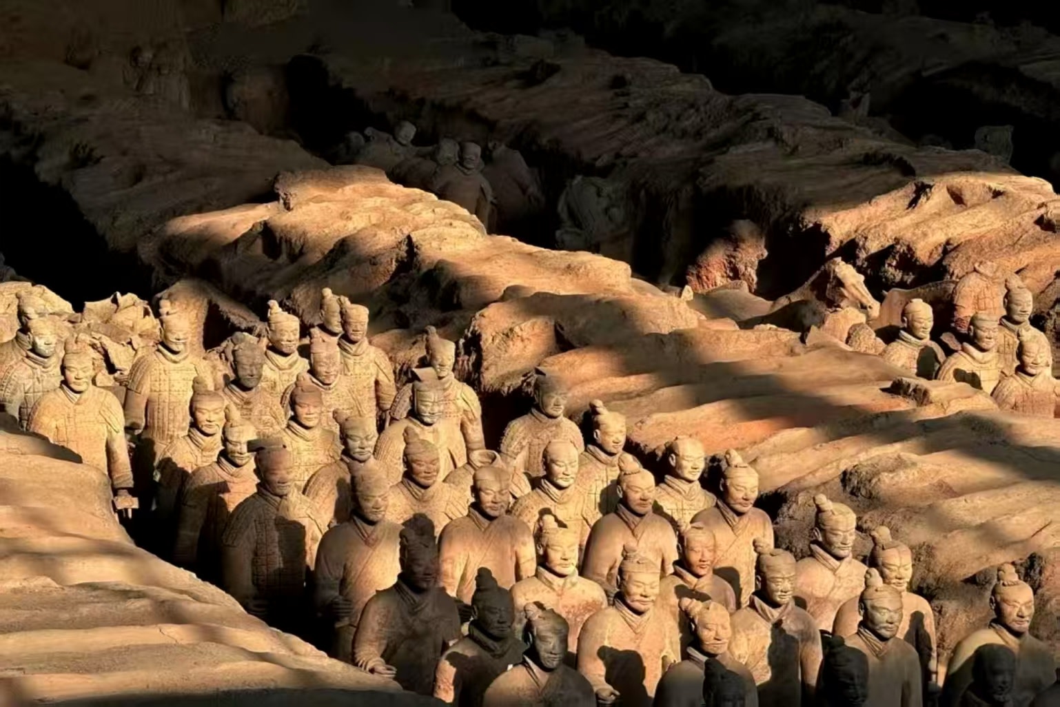 [Small Group Tour for 15 People] Terracotta Army + Huaqing Palace + Eternal Love/Camel Bell Legend/Empress of the Tang Dynasty 1-Day Tour