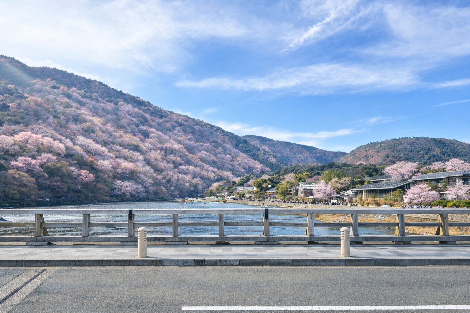 嵐山因為依山傍水的絕美景色，成為京都皇族與貴族的「別莊區」