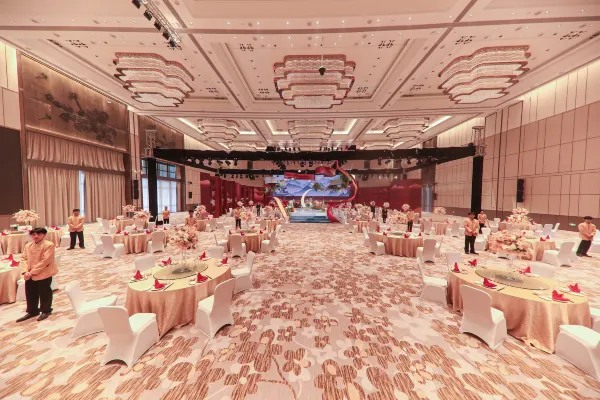 Hotel conference room environment display map